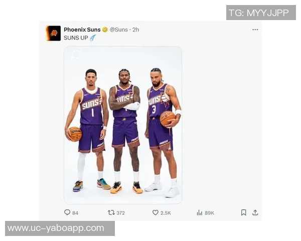 布克谈狄龙关键时刻表现称球队希望他持续带来积极能量